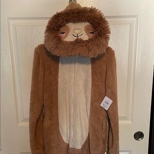 NWT Adult Sloth Onesie or costume sz small - zipper front